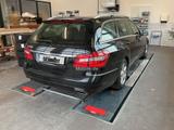 Mercedes-Benz E 220 CDI T BlueEFFICIENCY AVANTGARDE + 1.HAND - Mercedes-Benz E-Klasse: Cdi