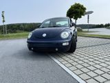 Volkswagen New Beetle 2.0 Standard - Volkswagen New Beetle mit Benzin-Antrieb: Limousine, Klimaanlage, 2.0