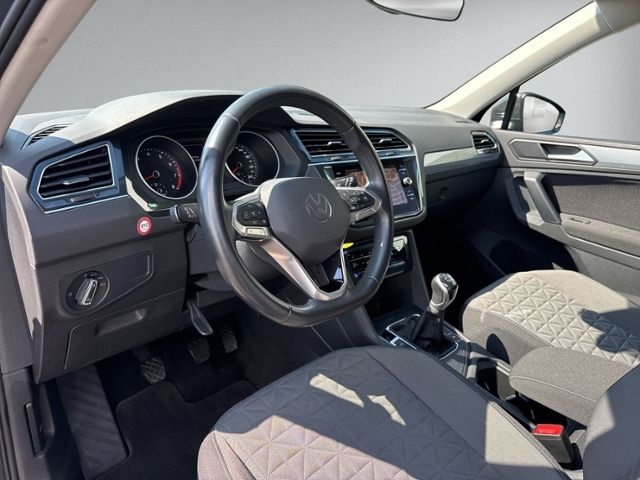 Tiguan 1.5 TSI Life +LED+NAVI.+AHK+ACC+PDC+SIHZ+