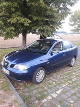 Seat Cordoba 1.4 16V - Seat Cordoba: Limousine