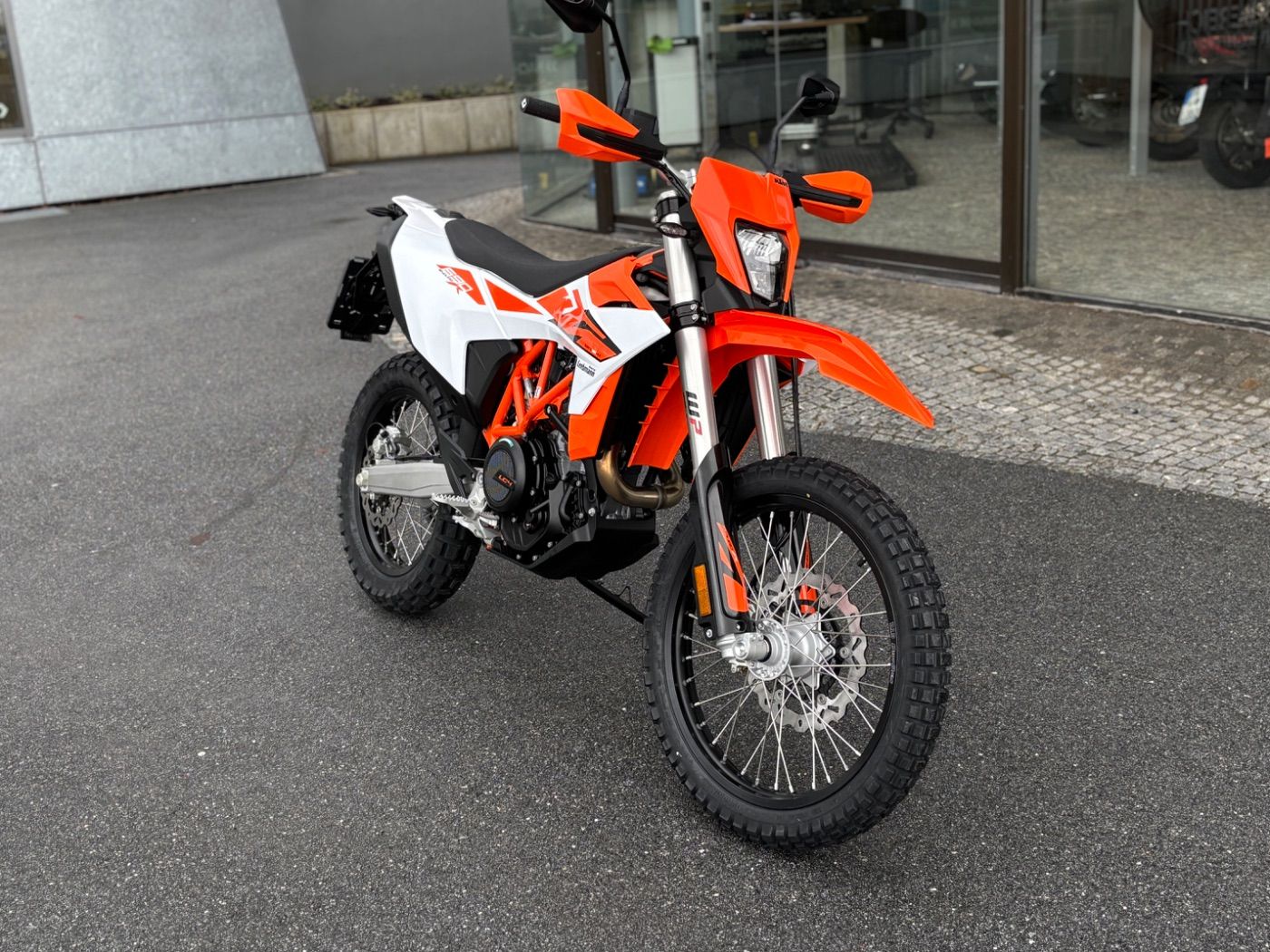 Fahrzeugabbildung KTM 690 Enduro R Modell 2026