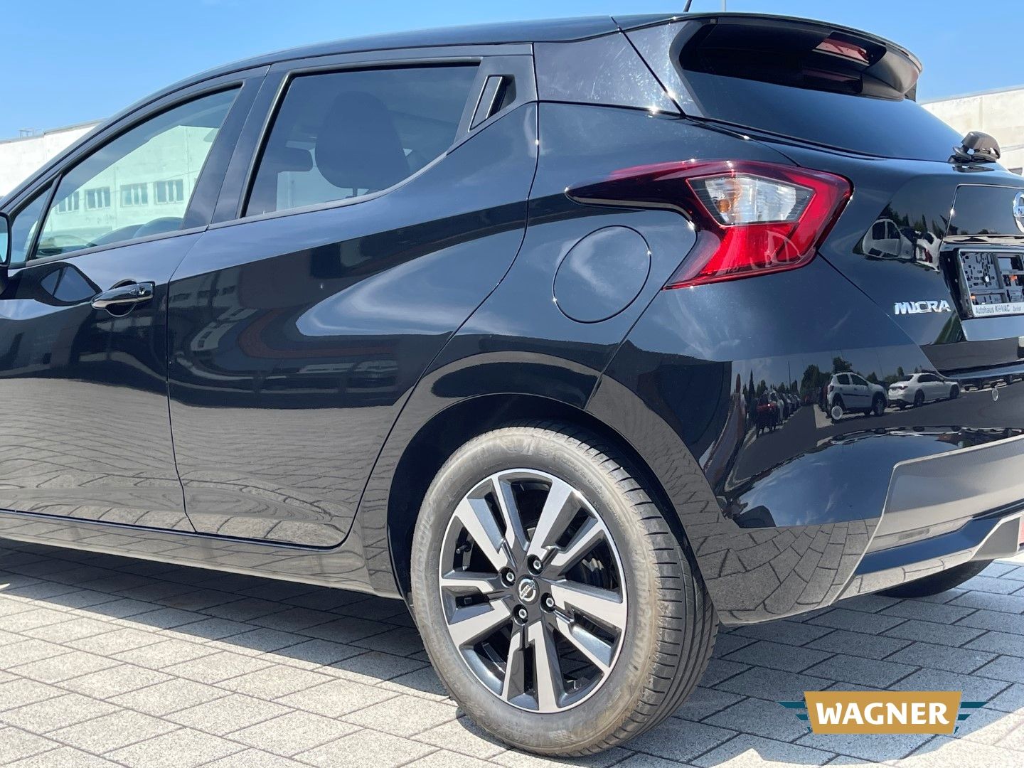 Fahrzeugabbildung Nissan Micra N-Connecta 1.0 IG-T Klimaautomatik Navi