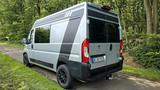 Peugeot *Neuwagenzustand* Boxer L2H2 Premium 435 BlueHDi - Peugeot Boxer mit Diesel-Antrieb: Navigationssystem, Van