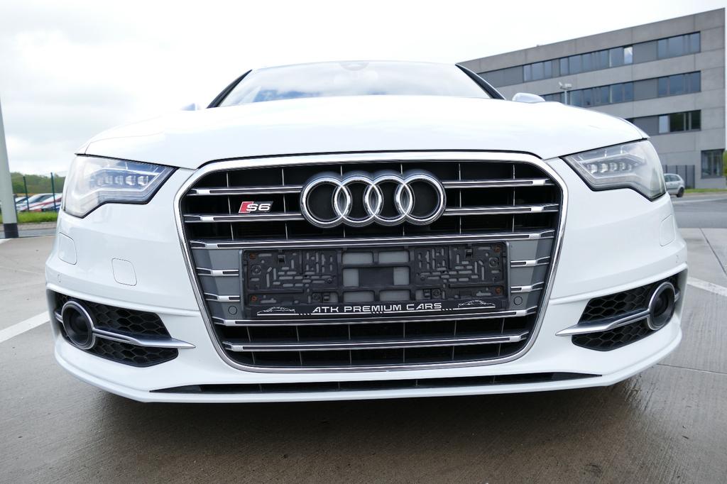 Audi S6