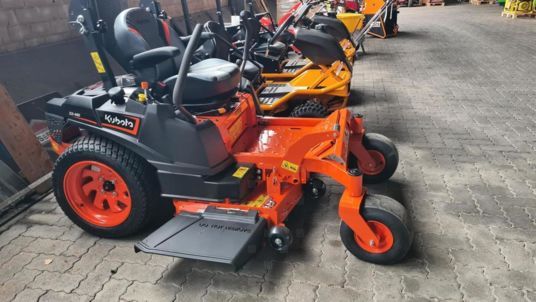 Kubota Z2-481 Zeroturn Kawasaki