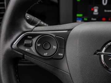 Opel Mokka e Elegance Fahrerassistenz-Paket Kamera