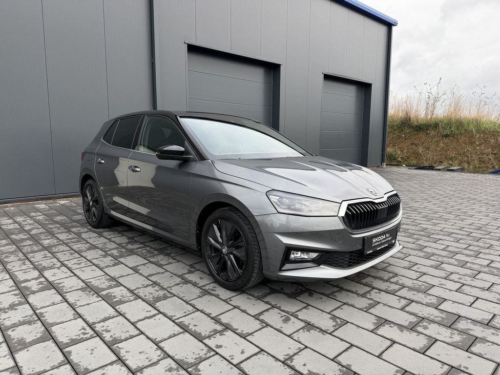 Skoda Fabia 1.5 TSI Style KLIMA PDC SHZ LED Smartlink imagem 3