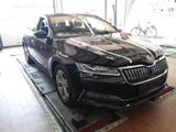 Skoda Superb Combi Style iV Matrix/DCC/360/Keyless - Skoda Superb mit Hybrid-Antrieb