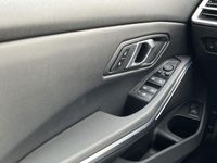 BMW 330 - Vorschau Bild 14