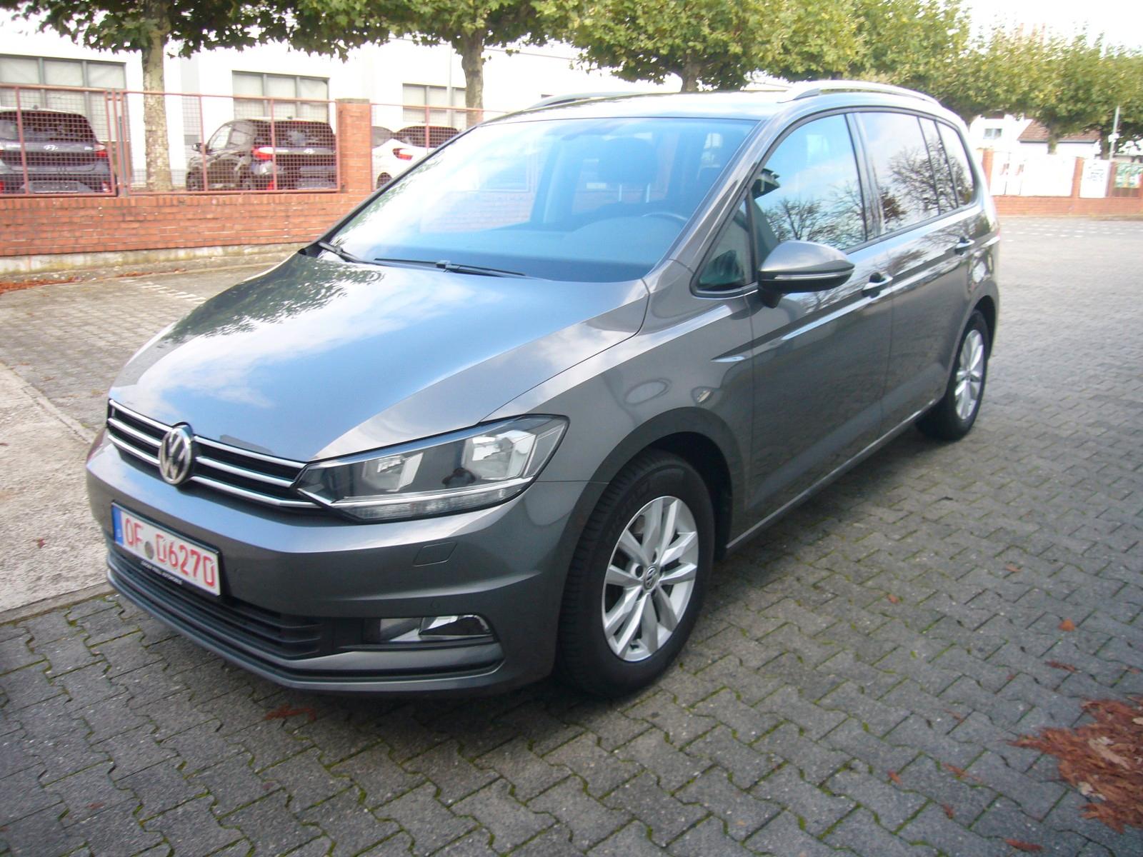 Volkswagen Touran 2.0 TDI-SCR-7 SITZE-NAVI-SHZ-MFL-ACC-OPS-