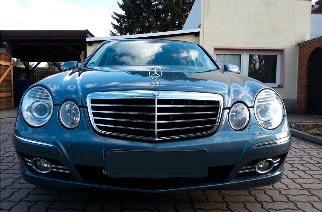 Mercedes-Benz E 220