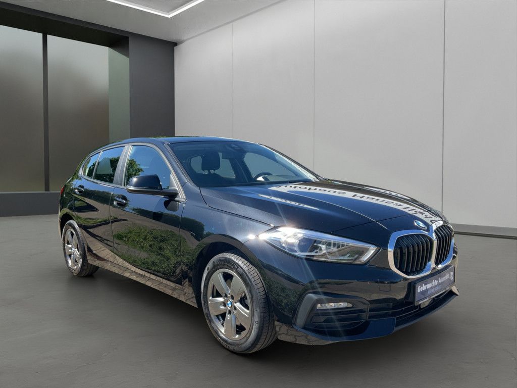 BMW 118i Lim. ADVANTAGE LED NAVI PDC SHZ KLIMA ALU foto 2