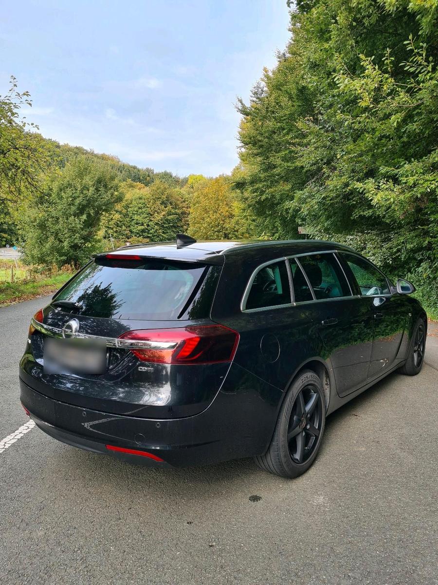 Opel Insignia 2015 — engine 170 HP (125kW)