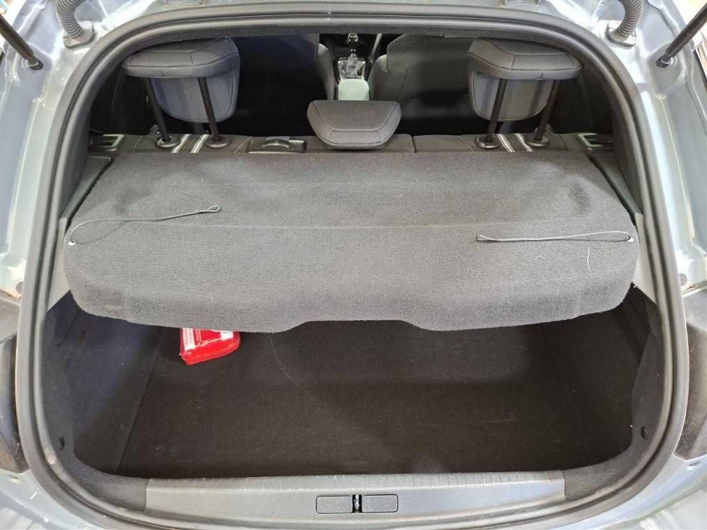Fahrzeugabbildung Opel Corsa F GS 1.2 Turbo 74KW