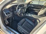 BMW 750i xDrive - TOP Garantie  - gebrauchte BMW 750 aus dem Jahr 2021