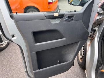 Volkswagen T5 Multivan - 4