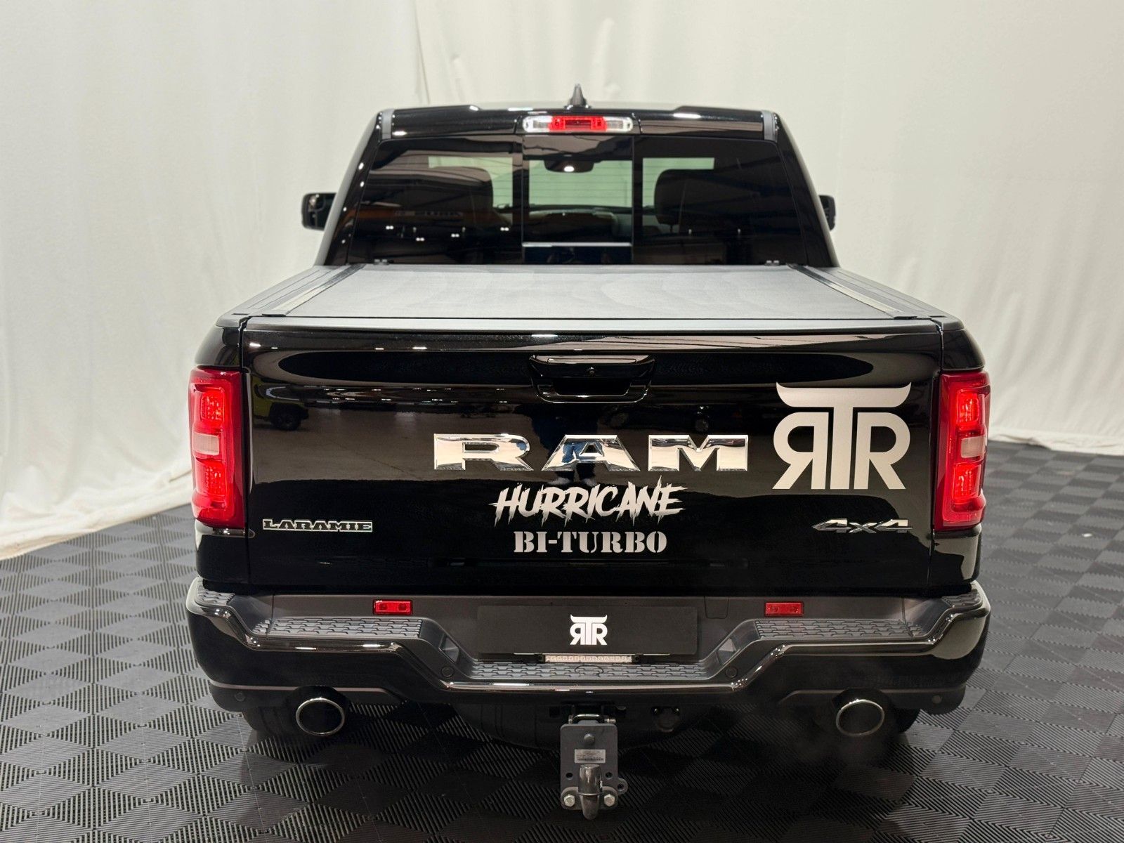 Fahrzeugabbildung Dodge RAM 1500 Laramie Sport MY25 *LPG,REVOLVER,AHK*