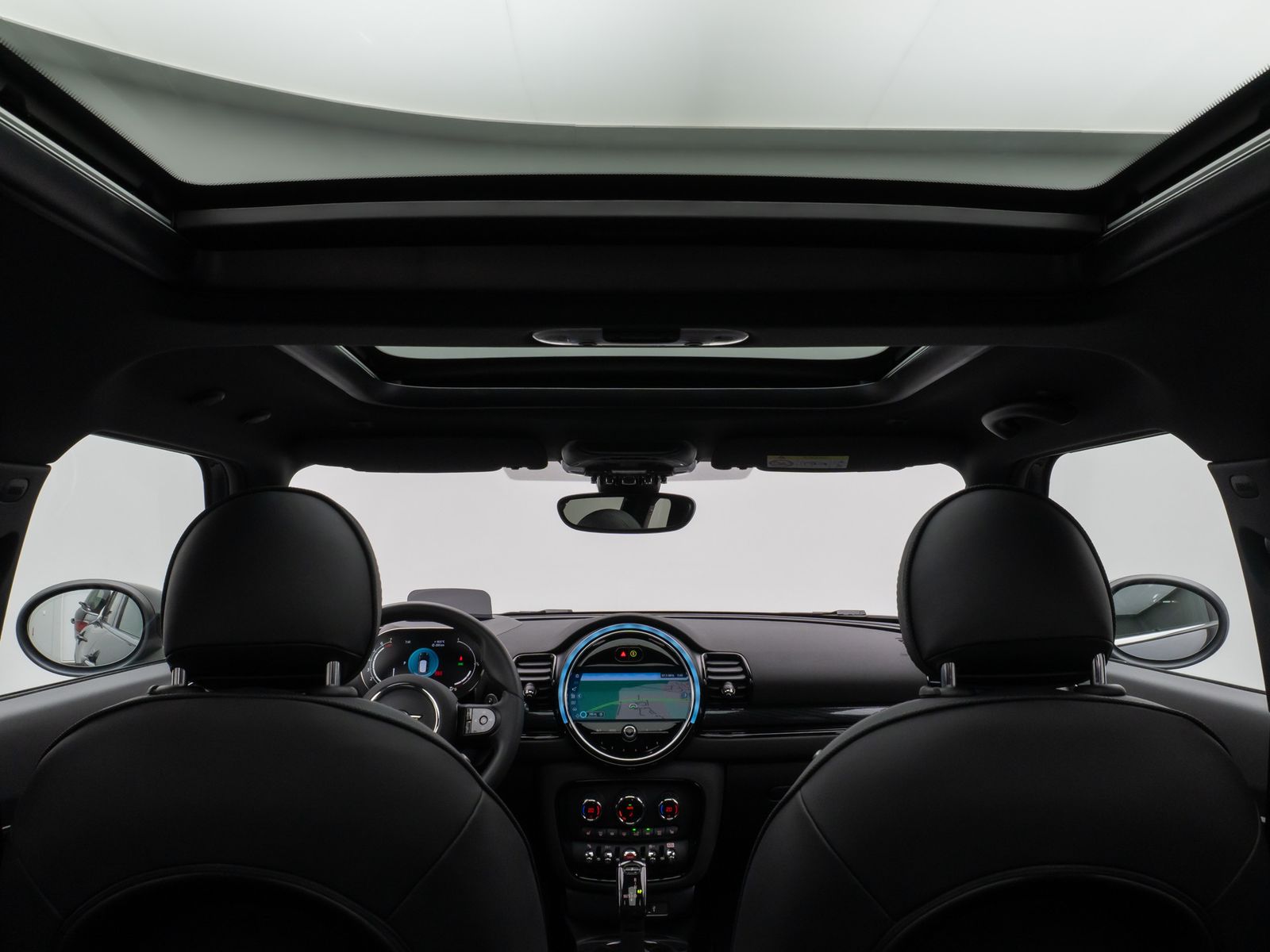 Fahrzeugabbildung MINI Cooper S Clubman H/K Panoram DAB HUD Kamera Voll