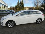 Hyundai i40 cw*2 HAND*XENON*SHZ*TEMPOMAT*KLIMA*ALU* - Hyundai i40 aus 2013