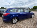 Ford Focus Turnier Sync Edition | Ganzjahresreifen - Ford Focus: Sync Edition