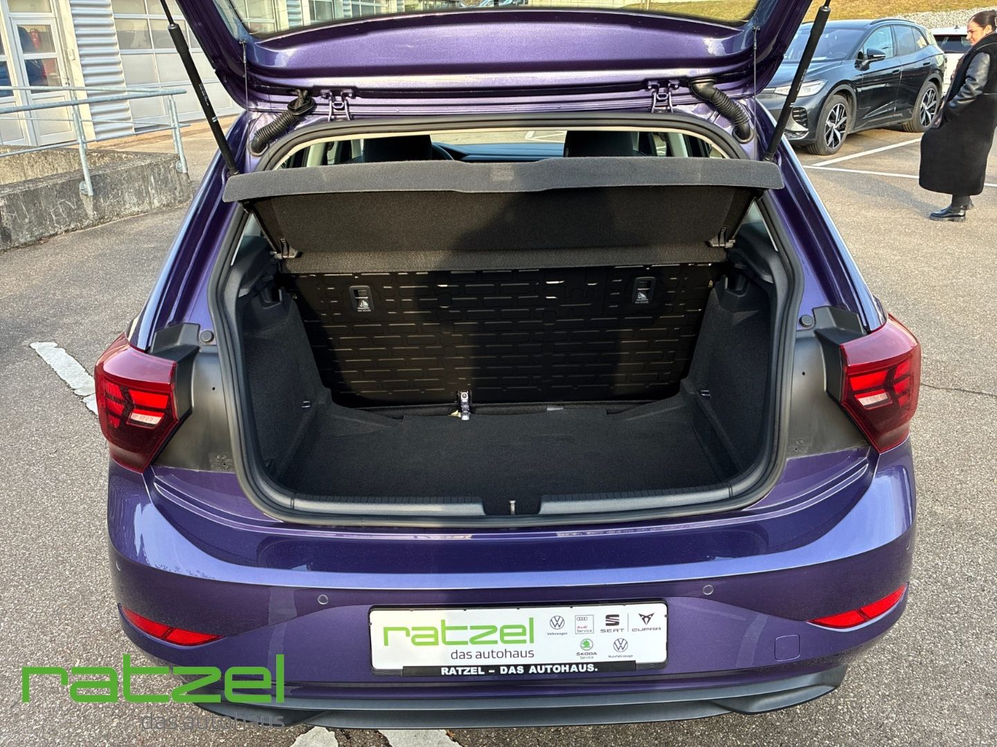 Fahrzeugabbildung Volkswagen Polo Fresh 1.0 5-Gang Digitales Cockpit LED Musi