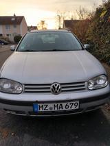 Volkswagen Golf 2.0 Auto Basis Variant Basis - Volkswagen aus 2002: Kombi