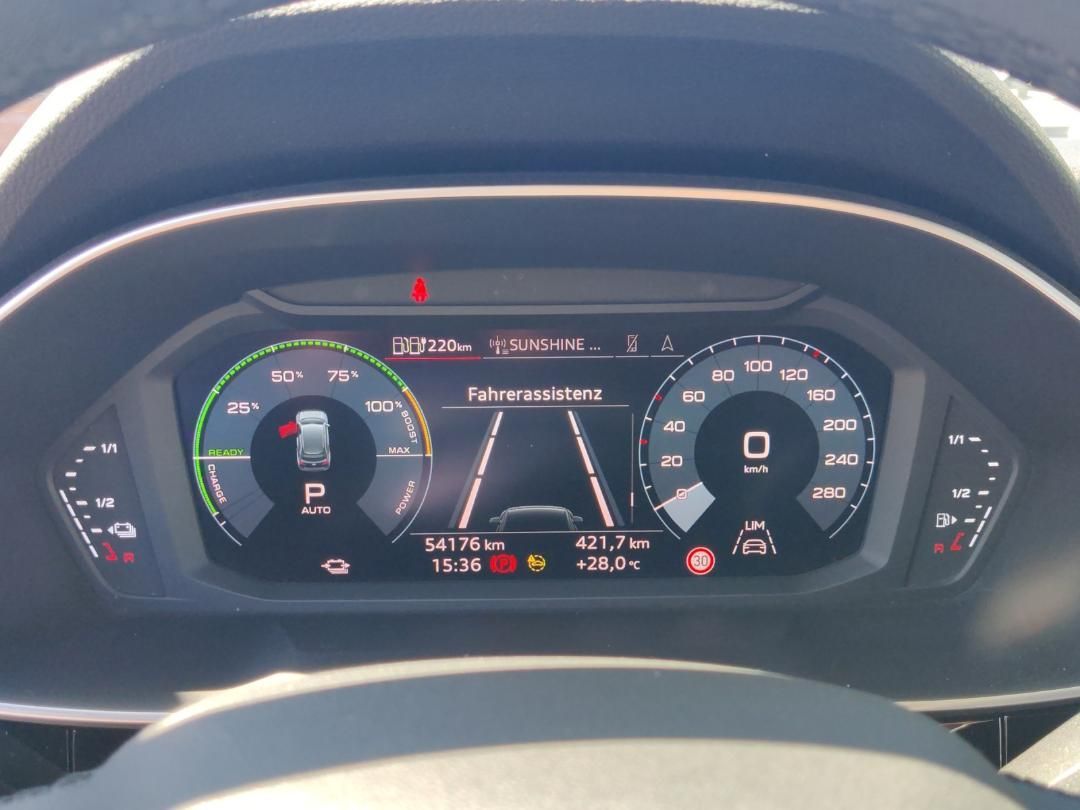 Fahrzeugabbildung Audi Q3 45 1.4 TFSI e AHK,Navi,SHZ,Klimaaut.,PDC,LM