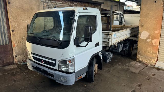 Mitsubishi Canter Fuso Dreiseitenkipper