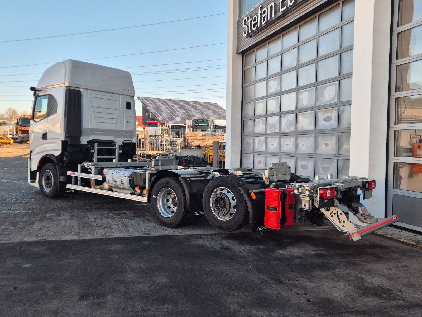 Fahrzeugabbildung Iveco AS260S58Y/FS CM 6x2-4 BDF Intarder Standklima