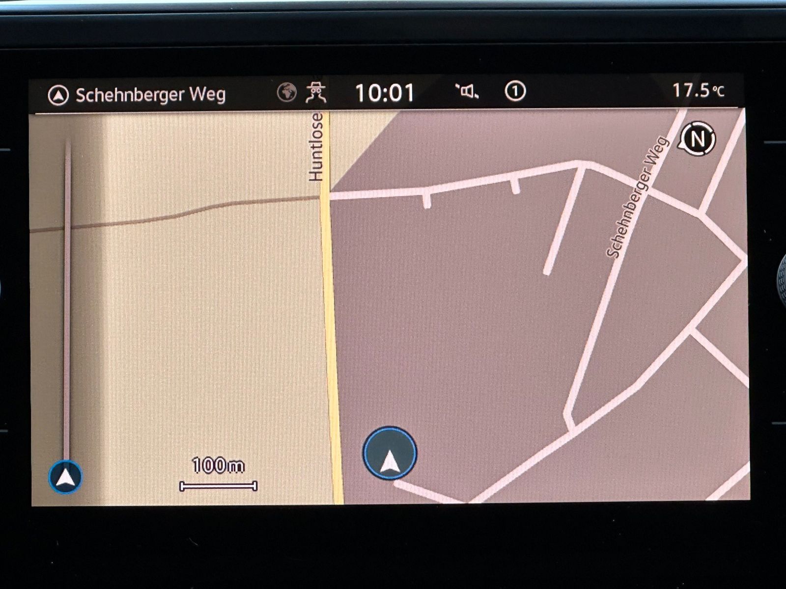Fahrzeugabbildung Volkswagen Tiguan Allspace 2.0 TDI DSG Life NAV+LED+AHK