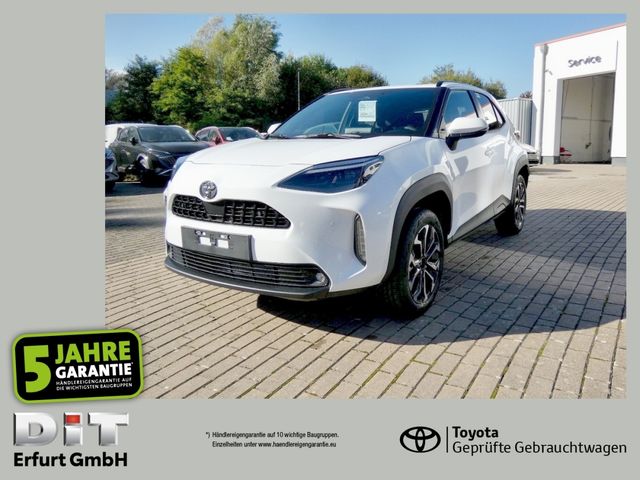 Toyota Yaris Cross 1.5 Hybrid D FWD Black & White