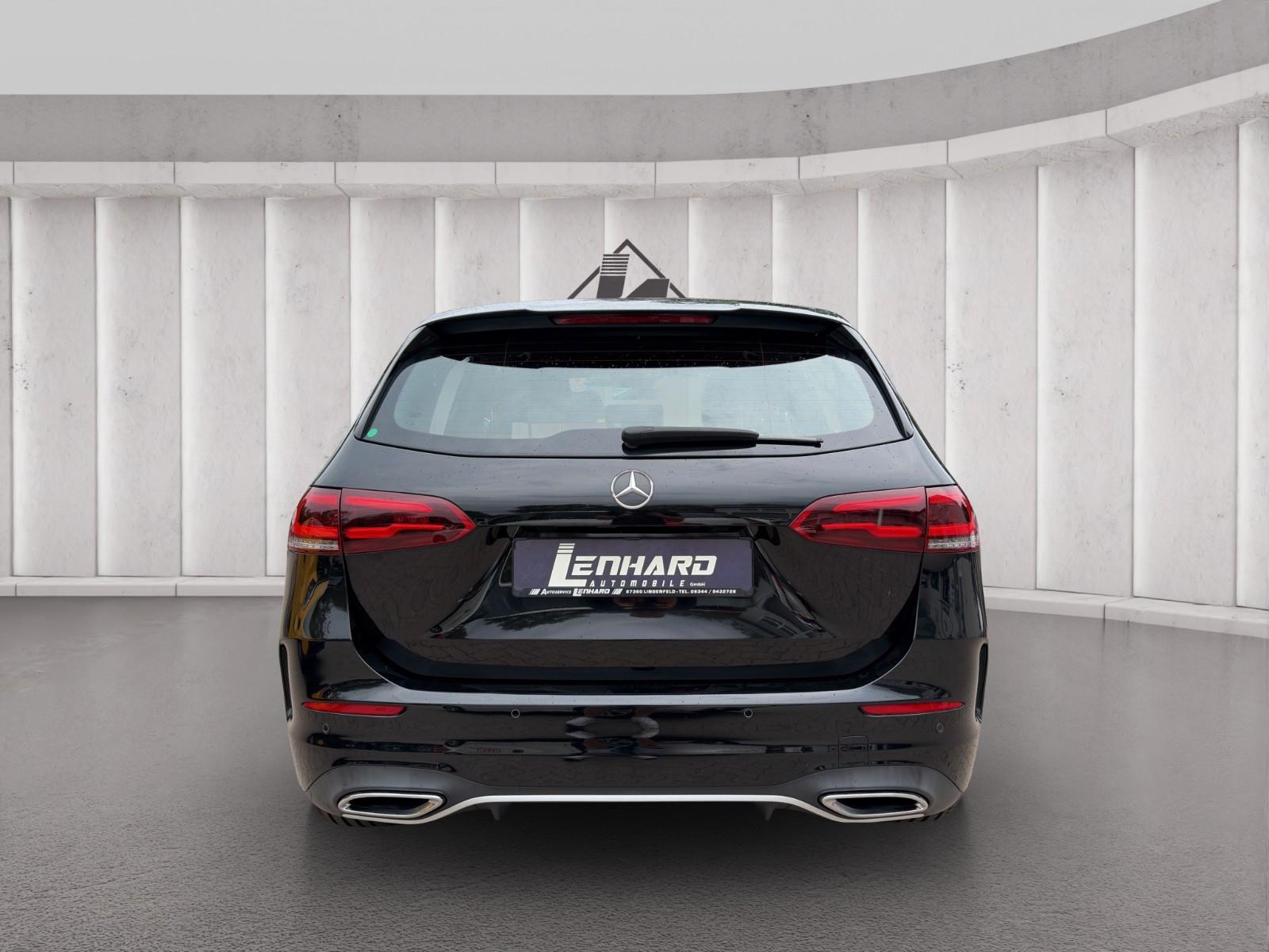 Mercedes-Benz B 250 AMG Line*AHK*ViCo*SHZ*NAVI*LED**