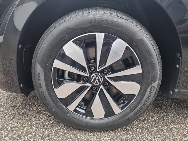 Fahrzeugabbildung Volkswagen Touran 2,0 TDI DSG MOVE 7-SITZER NAVI KAMERA SHZ