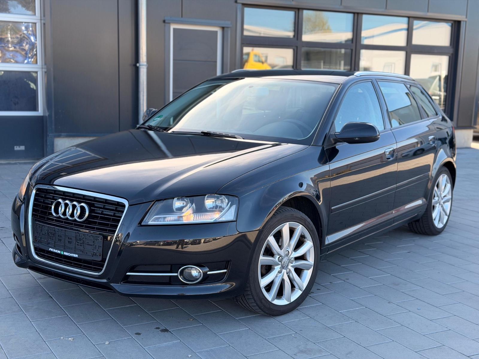 Audi A3 Sportback 1.6 Ambition*Navi*8xbereift*SHZ*