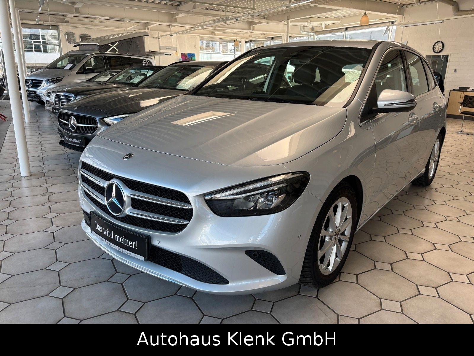 Mercedes-Benz B 180 Progressive PTS NAVI LED