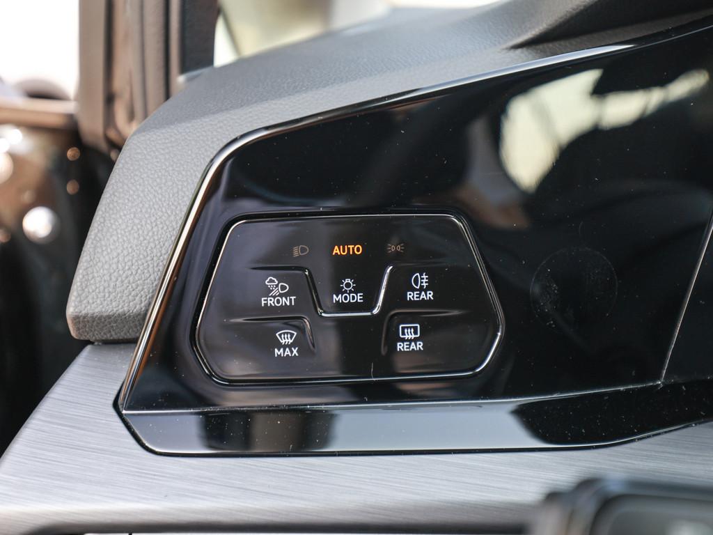 Volkswagen Golf VIII 1.5 e TSI DSG Style ACC LED SPURH. SHZ, миниатюра 21
