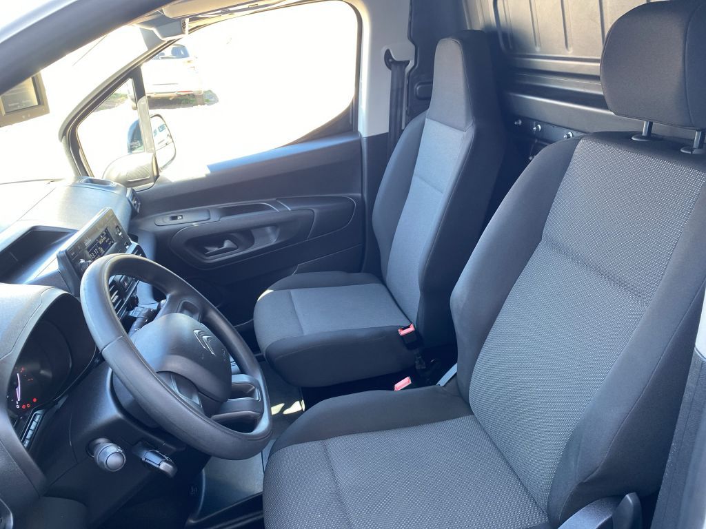 Fahrzeugabbildung Citroën Berlingo 1.5 BlueHDi 100 XL EHZ Club *Rückfahrka