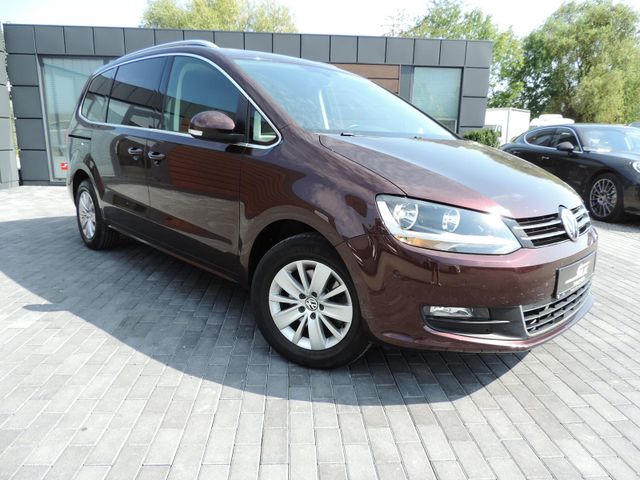 Volkswagen Sharan 1.4TSi Comfortl. 7-Sitz Pano Navi ACC AHK