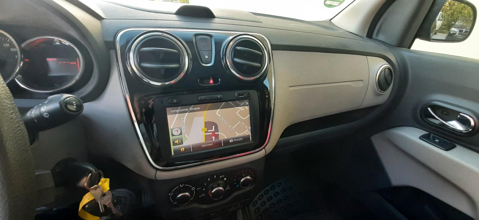 Dacia Lodgy 2015 — photo 6