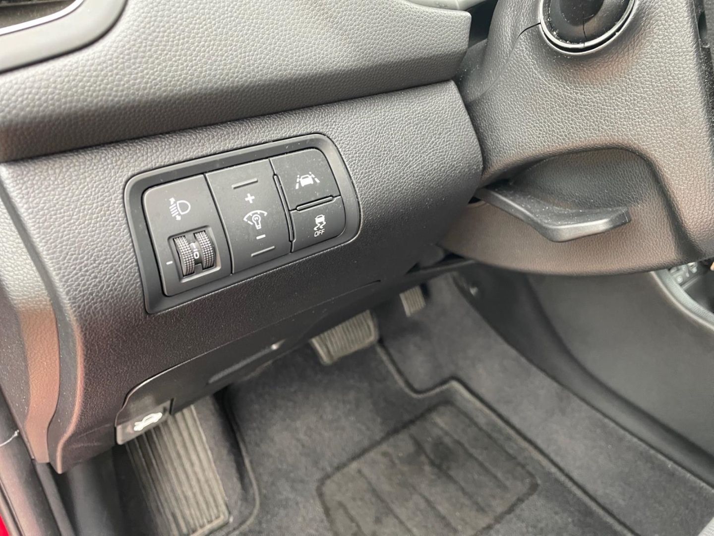 Fahrzeugabbildung Hyundai i20 1.0T Style Allwetterreifen  Klimaautomatik