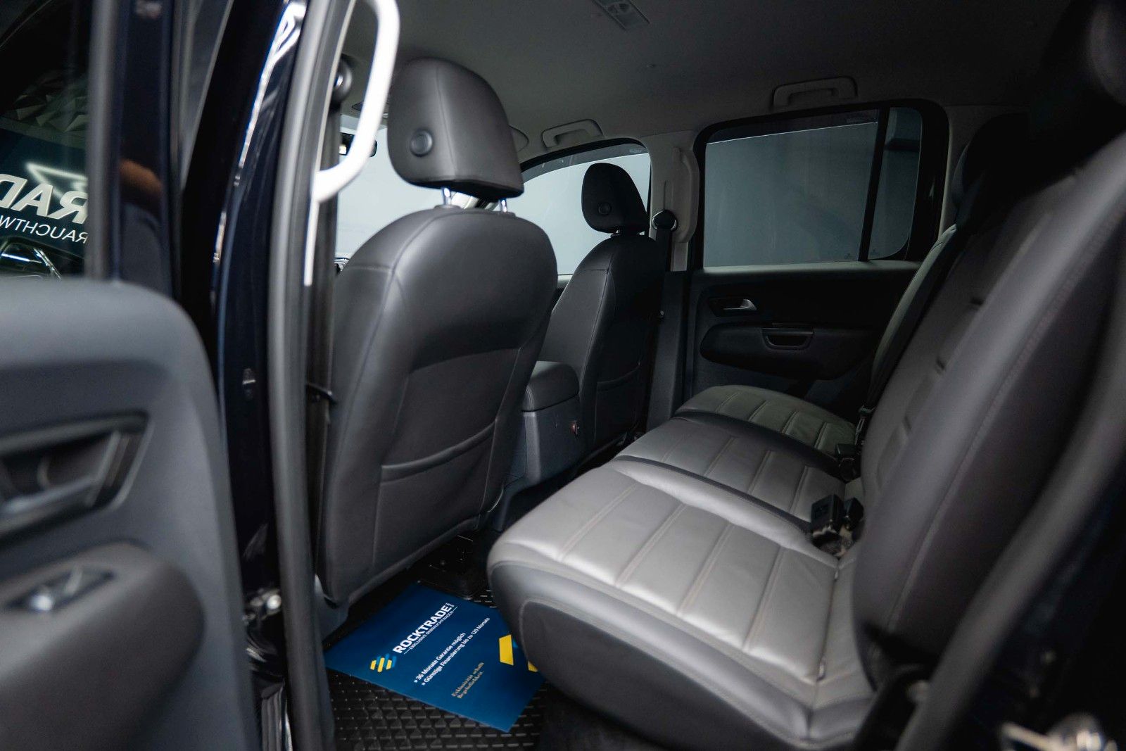 Fahrzeugabbildung Volkswagen Amarok V6 Highline 4Motion BLACK OFFROAD Edition