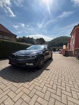 Volkswagen VW Passat 2.0 TDI.Behindertengerecht - Volkswagen Passat in Bonn