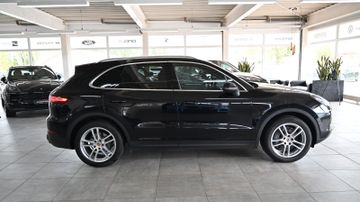 Porsche Cayenne - 7