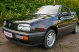 Volkswagen Golf 1.8  - Cabrio , 1.Hd. , 89 TKM , einmalig ! - Oldtimer mit Benzin-Antrieb: Cabrio