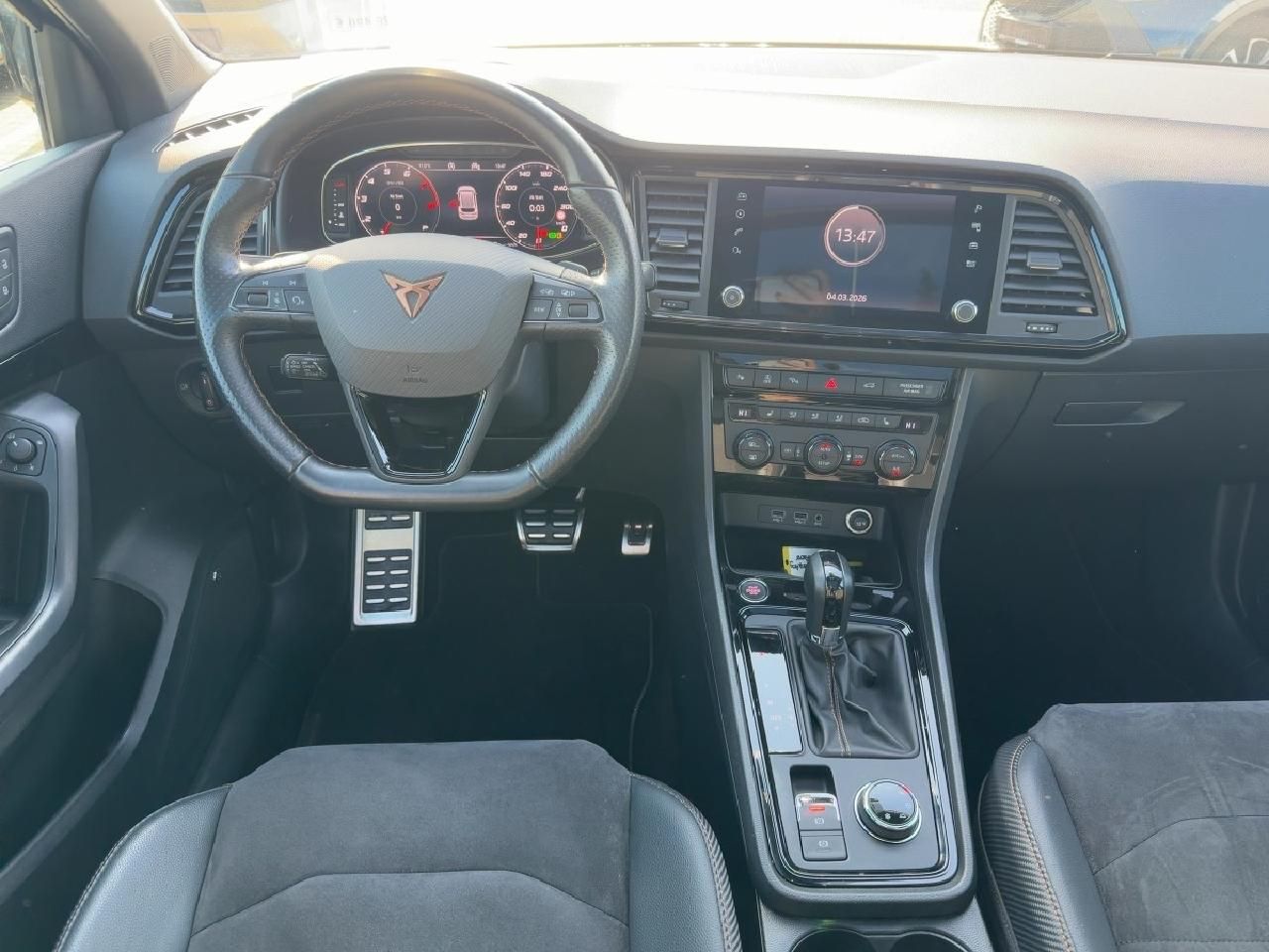 Fahrzeugabbildung CUPRA Ateca 2,0 TSI Basis 4Drive 300PS *inkl AHK+Pano*