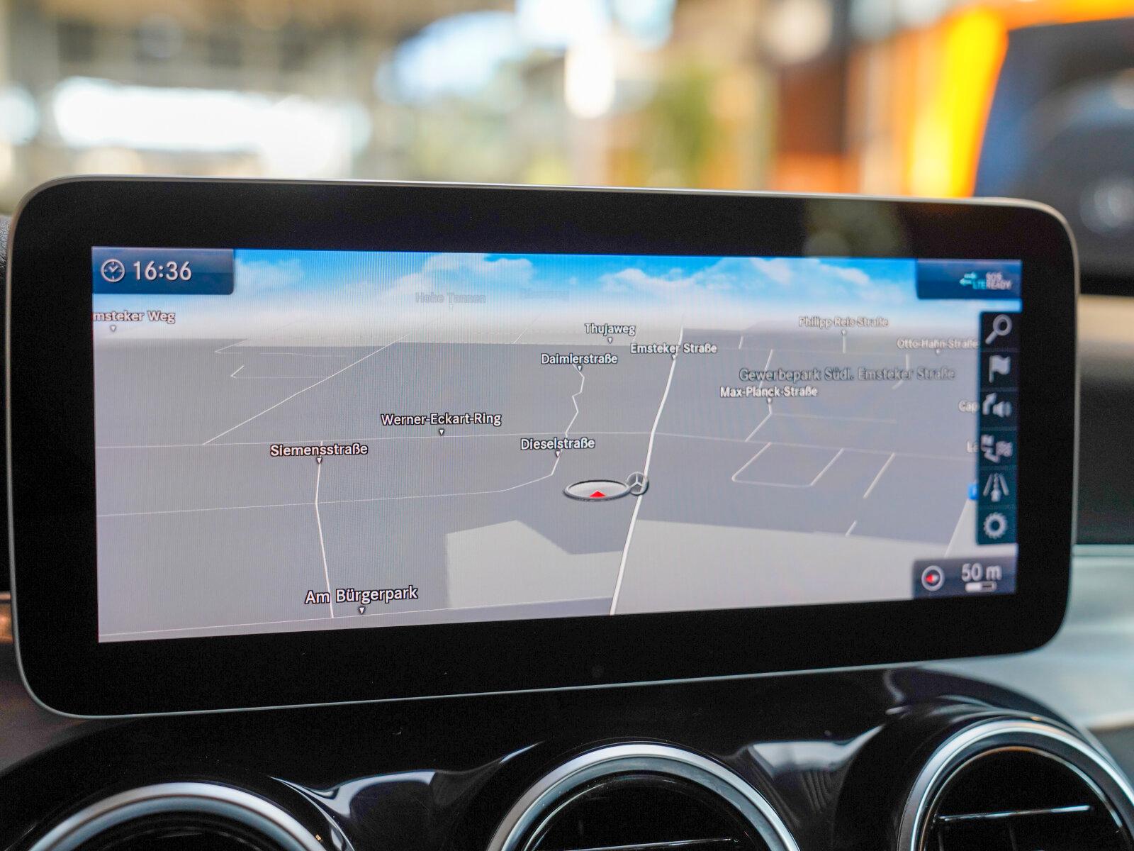 Mercedes-Benz C 180 T AVANTGARDE CarPlay Ambientebeleuchtung