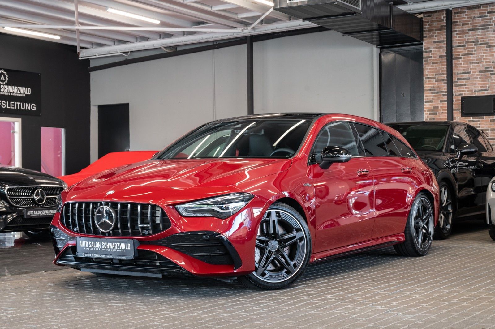 MERCEDES-BENZ CLA35 AMG SB 4M|PANO|NIGHT-PAKET|360 KAMERA