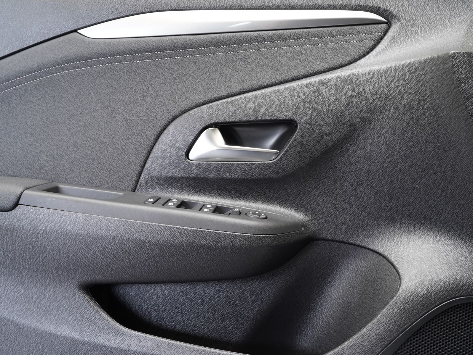 Fahrzeugabbildung Opel Corsa F 1.2 Turbo GS CARPLAY/LED/PDC/SHZ