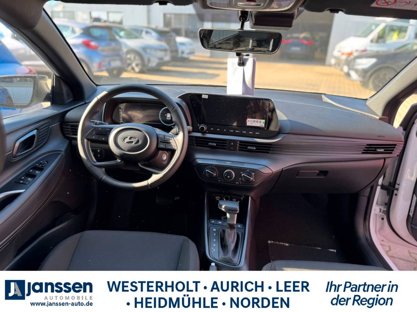 Fahrzeugabbildung Hyundai i20 Blackline/BOSE Soundsystem/Navi/Rückfahrkame