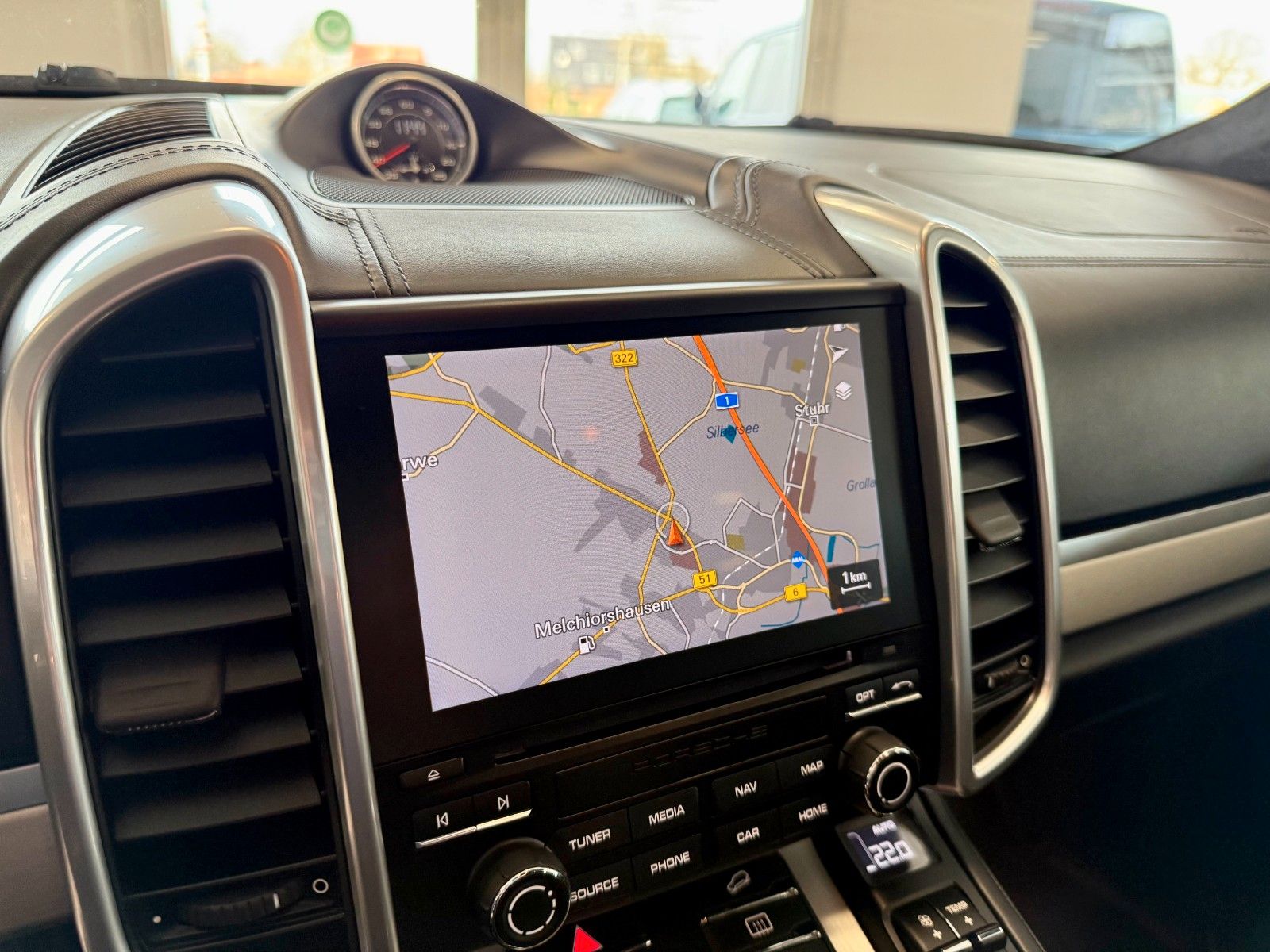 Fahrzeugabbildung Porsche Cayenne GTS Luftfederung/SportChrono/LED/Kamera